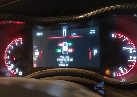 2015 Dodge Durango R/T z USA, uszkodzony, nr VIN 1C4SDJCT3FC177433